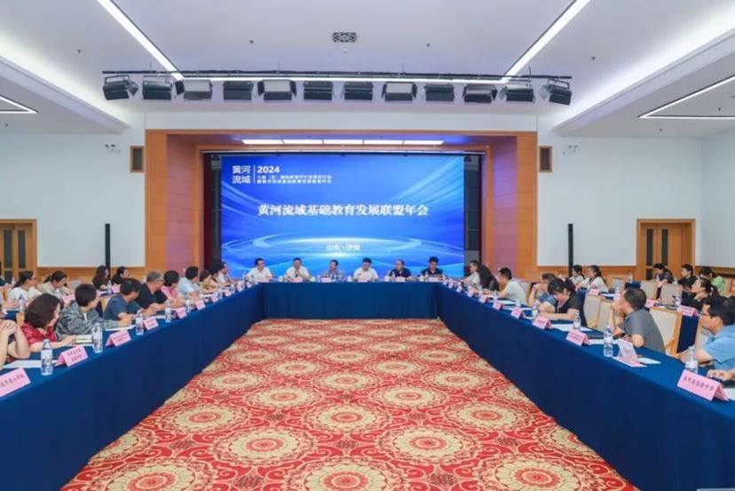 07b6a41d88f647712d6ee4ec3ba6b2c8d5099d38