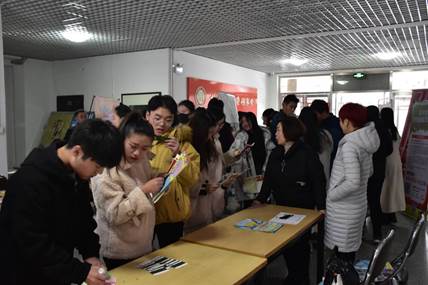 http://meishun.qlnu.edu.cn/__local/0/6B/2F/ABA0CC0ACE896D6F1A19F36541D_77198D31_24CFC.jpg