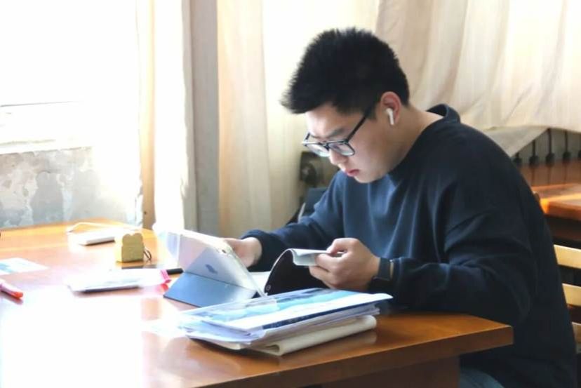 f9962d4481a9cf59f9be12a35b7f18fec418b872